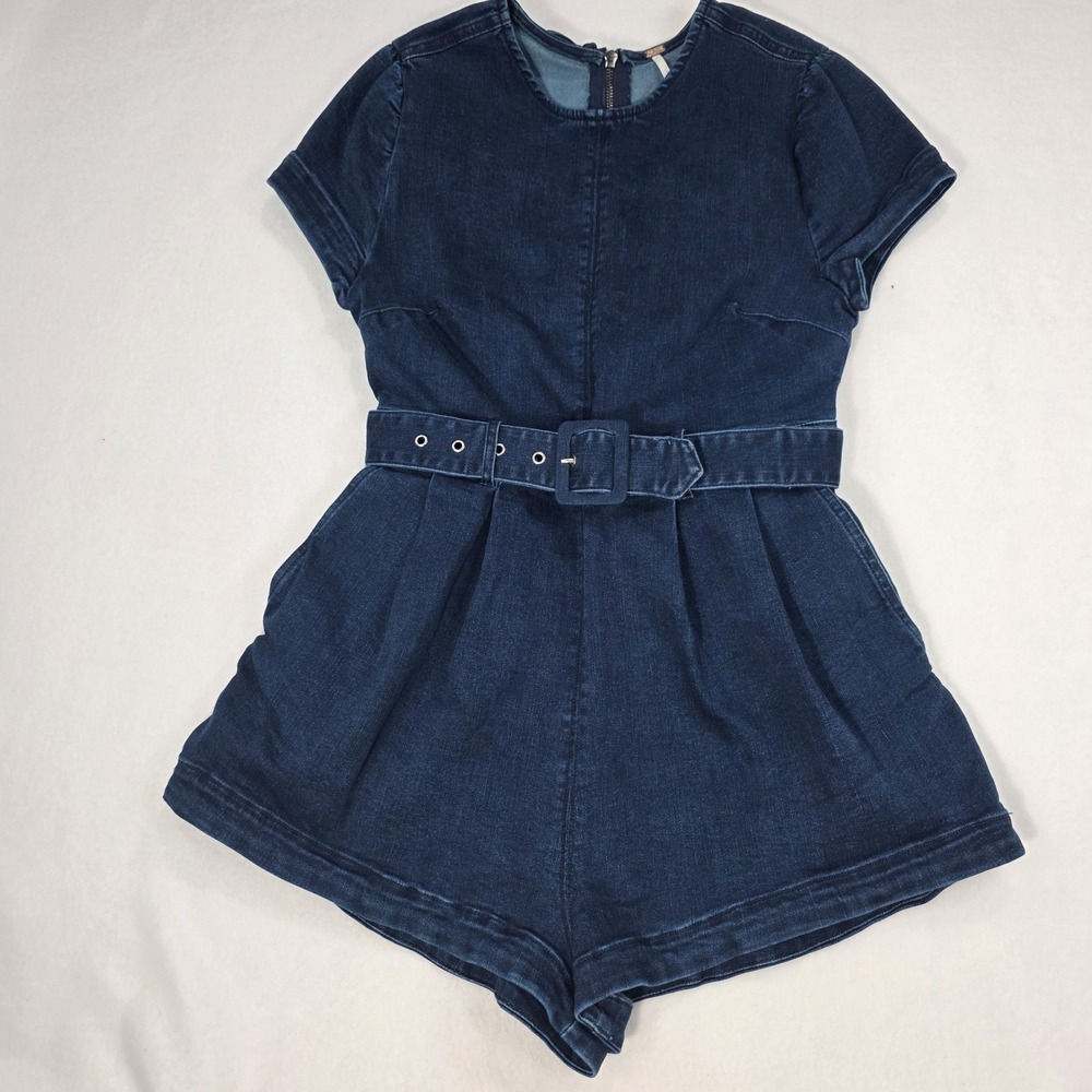 Free People Charlotte Denim Shorts Romper Belted Stretch Sz XS‎ Back Zipper Soft